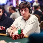 The Pros and Cons of Becoming a Professional Poker Player