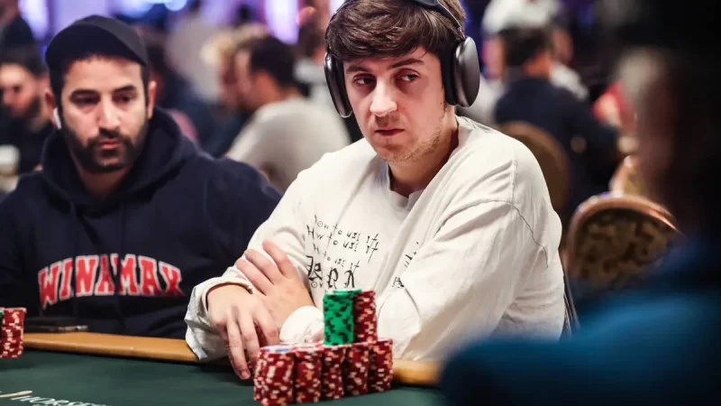 The Pros and Cons of Becoming a Professional Poker Player